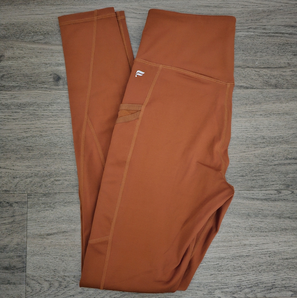 Fabletics 28" leggings with pockets sz S EUC butternut brown/burnt orange